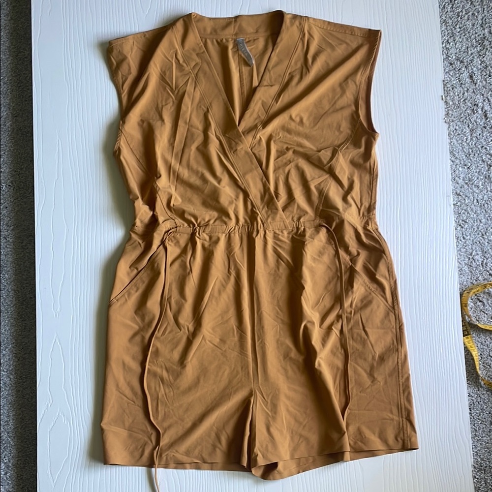 Athleta Sandy Orange Romper